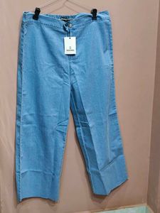 Light Wash Wide Leg Jeans