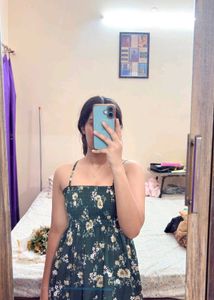 Green Floral dress🥑