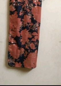Stylish Floral Print Scarf