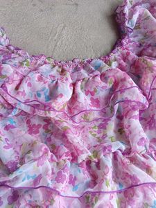 Floral Print Ruffled Crop Top