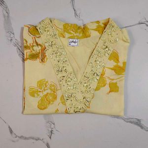 Elegant Yellow Floral Kurta