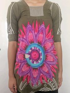 Unique Floral Print Tunic Top