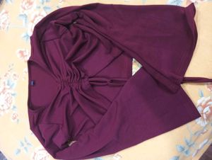 Chic Maroon Ruched Crop Top