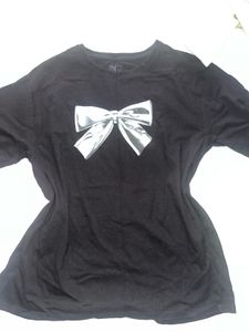 Brown T-Shirt with Bow Graphic