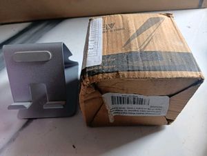 Metal Phone Stand