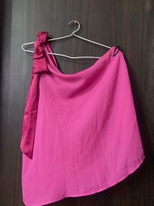 Kazo One Shoulder Top With Saturn Bow Detailing