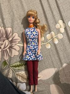leo mattel Vintage Barbie Doll