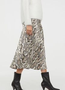 H&amp;M Snake Printed Skirt