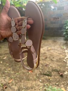 Feetoes (Embellished Flats) | Size 38
