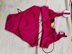 Fuchsia Lace Lingerie Set