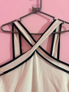Chic Black and White jumpsuit ( no belt)