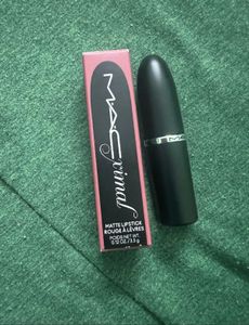 Mac Maximal Matte Lipstick "Twig Twist"