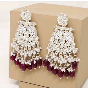 Elegant Silver Tone Dangle Earrings