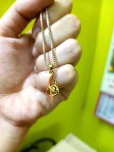 Elegant Gold Pendant Necklace Set of 2