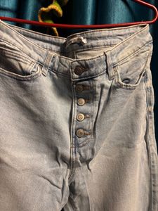 Wide Leg Jeans with button opening
