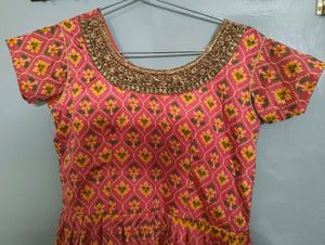 Elegant Pink Printed Kurta Set