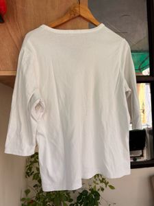 White 3/4 Sleeve V-Neck Top