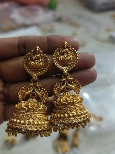 Traditional Gold Jhumka Earrings