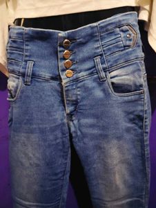 High Waisted Button-Up Jeans