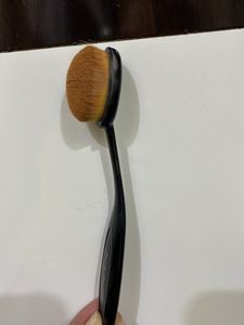 Foundation Brush