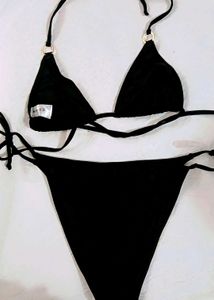 Chic Black High-Waisted Bikini Set