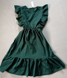 🇹🇭Chic Ruffle Sleeve Green Dress