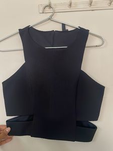 Chic Black Cut-Out Crop Top