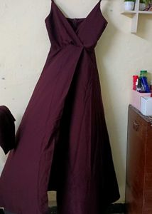 Elegant Maxi Dress with High Slit