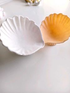 Decorative Bow Basket