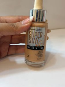Maybelline GODDESS Foundation check details