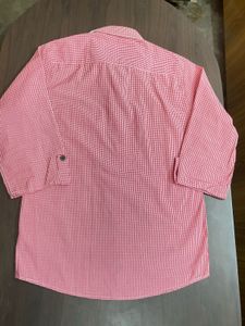 Men's Classic Gingham Button-Down Shirt