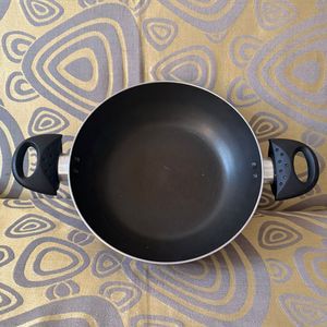 Bajaj Kadhai With Glass Lid