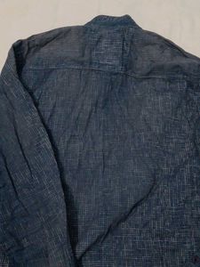 Men's Blue Patterned Button-Down