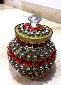 Decorative Matki for Packing