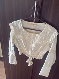 Cream Cotton Lace Trim Crop Blouse