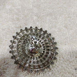 Big size queen style finger ring