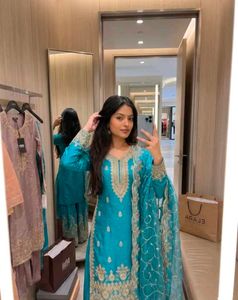 Beautiful Teal Kurta Set with Dupatta🩵💙