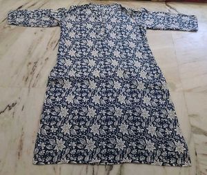 💙👣Blue Floral Print Kurta