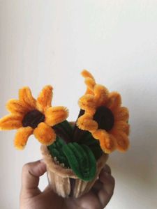 Cute Pipe Cleaner Sunflower Pot