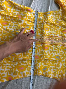 (With Tag)Yellow Block Print Kurta &amp; Pant