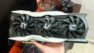 ZOTAC RTX 2080 AMP Extreme Edition Graphic Card