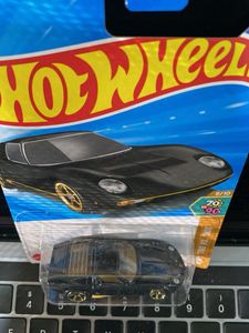 Hot Wheels '71 Lamborghini Miura