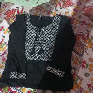 Combo of 2 short kurtis