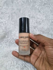 Pierre Cardin Hello Matte Foundation