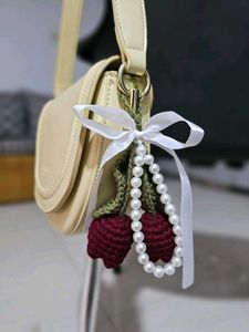 1 tulip keychain for 99 rupees only 🍒