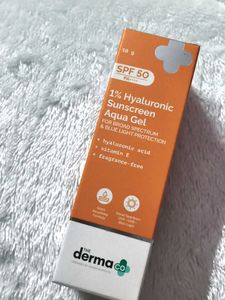 The Derma Co. Sunscreen Aqua Gel SPF 50