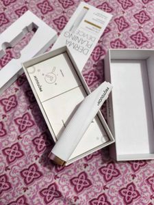 ProTouch Derma Planing Device