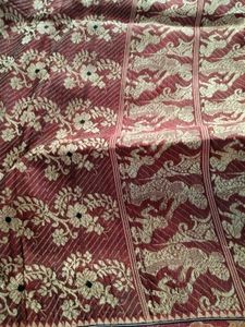Balu choori Maroon Saree with Gold Detailing