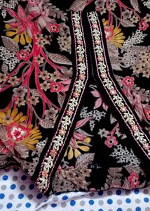 Elegant Floral Print Kurta Set