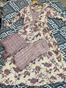 Floral Printed Kurti Set (Kurti + Bottom + Dupatta